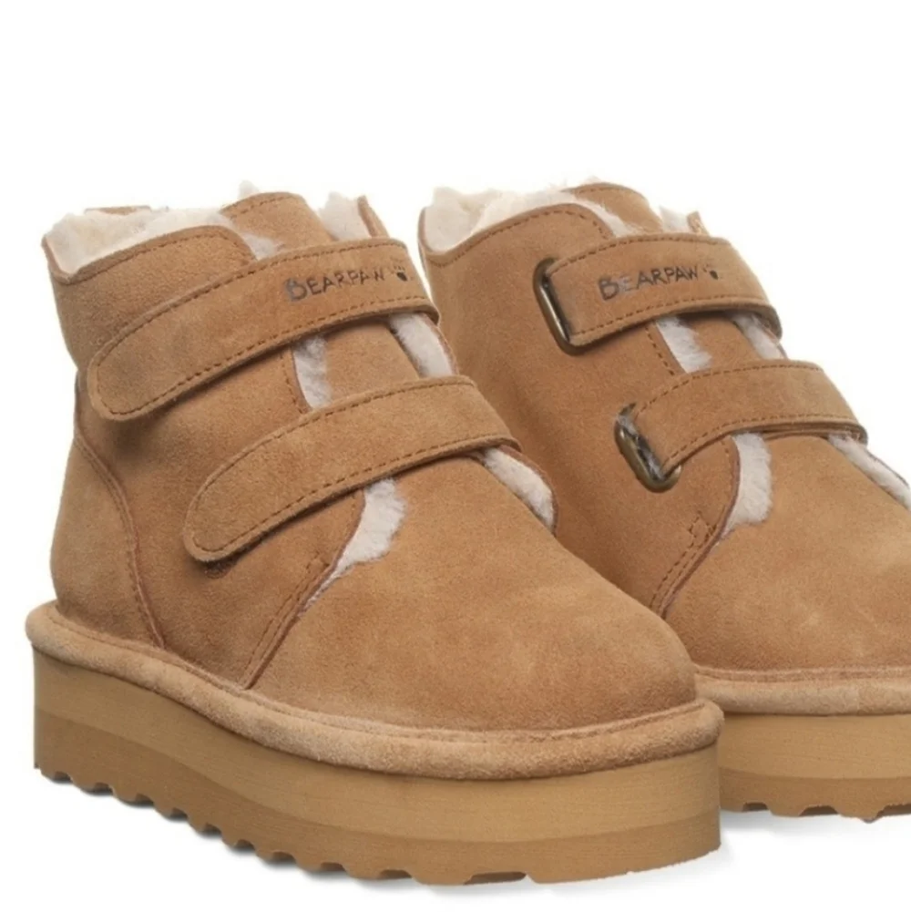 BearPaw Retro Larisa Iced Coffee Youth Unisex Suede BootieSize1 New